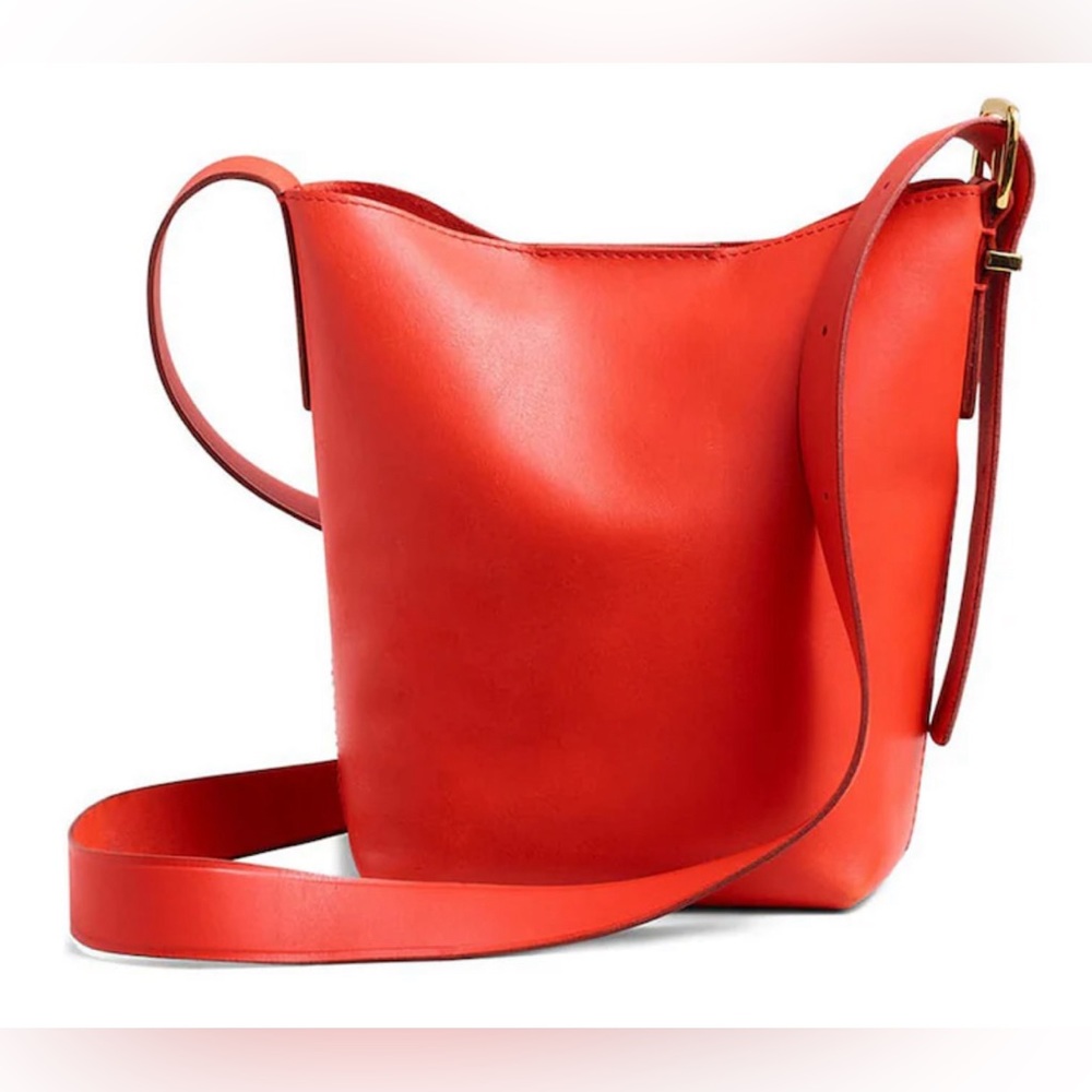 New Madewell The Essential Mini Bucket Tote